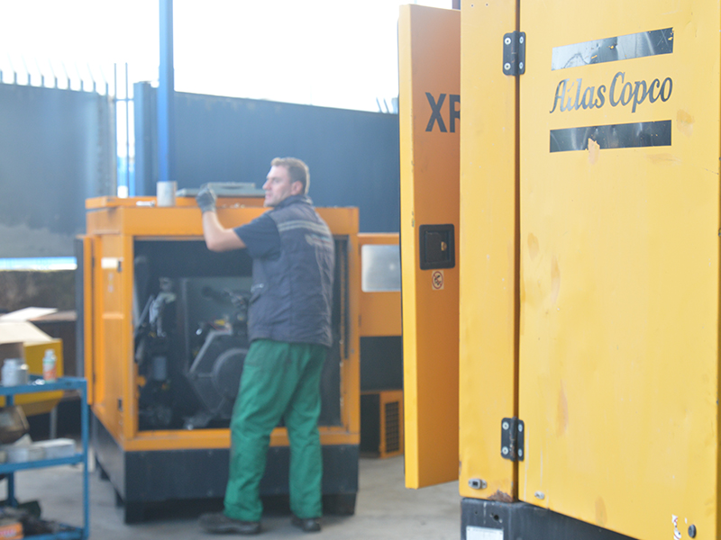Assistenza Compressori pisa 